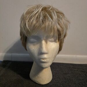 Tony of Beverly Kris Wig Women Iced Champagne Short Layered Heat Friendly Fiber